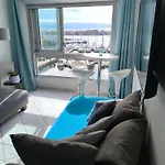 Cap D'agde Vue Port Et Parking Terrasse La Desirade *