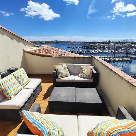 アパート Cap D'agde Vue Port Et Parking Terrasse La Desirade アグド