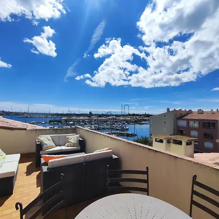 Cap D'agde Vue Port Et Parking Terrasse La Desirade 아파트 *